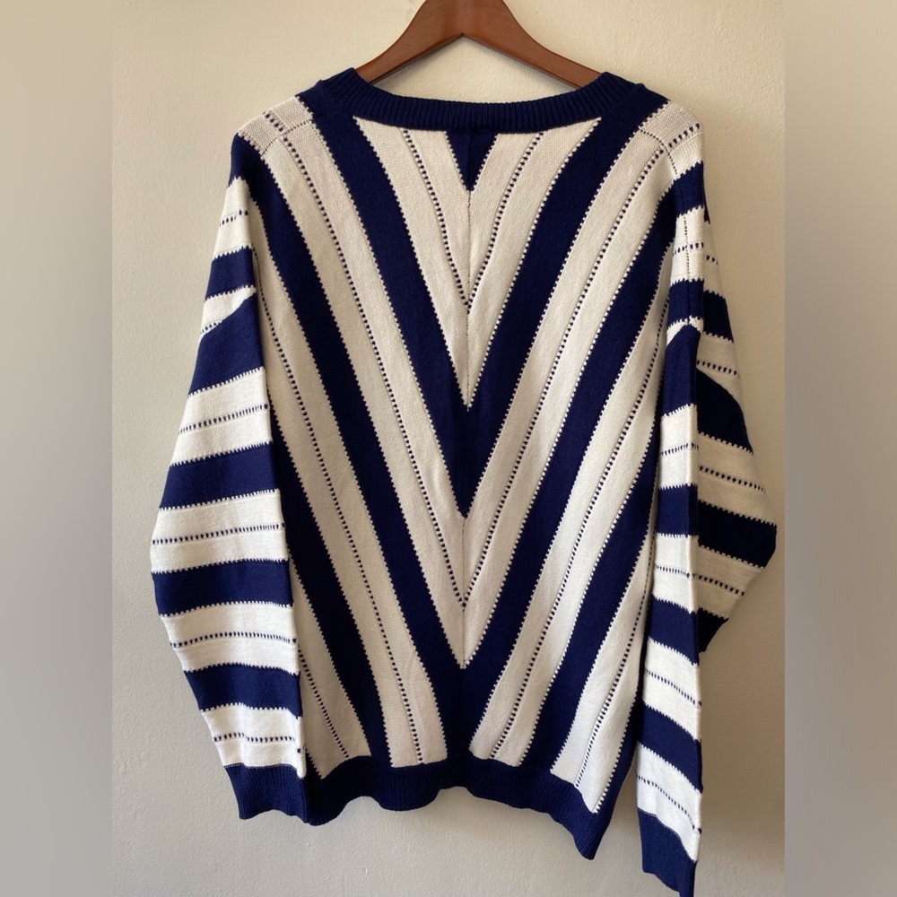 PrettyGarden Striped V-Neck-Sweater-Navy Blue & White- NWT Size XXL - Picture 2 of 10